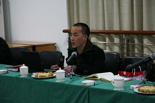 步森集团董事长_云森集团董事长的照片